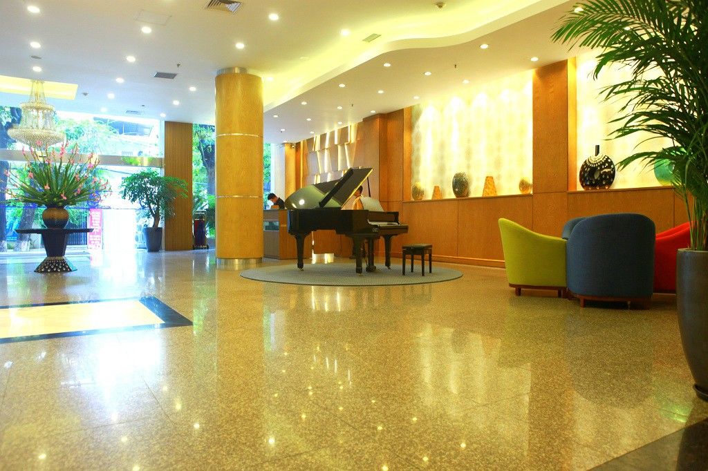 La Casa Hanoi Hotel Exterior photo